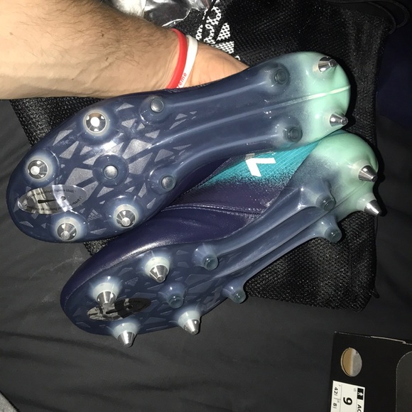 Adidas ace 17.1 SG Leather never worn with box - Picture 3 of 5